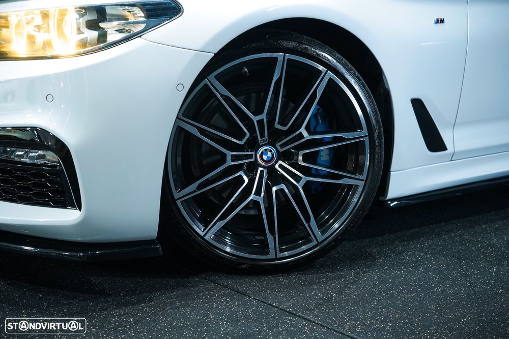 BMW 520 d Aut. M Sport Edition - 6