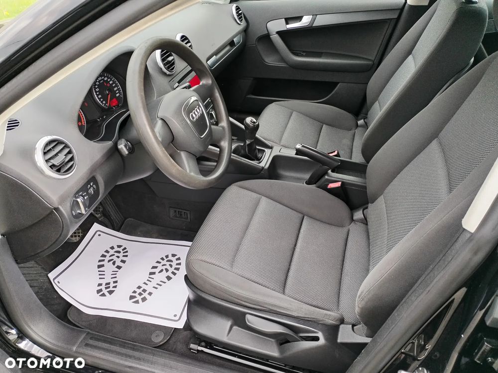 Audi A3 Sportback - 25