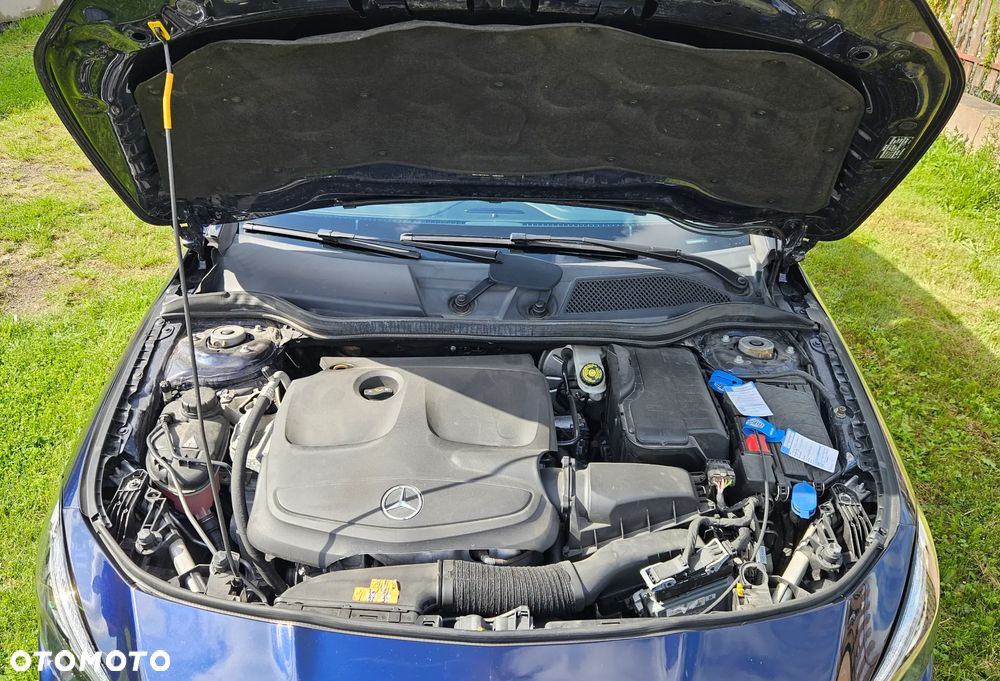 Mercedes-Benz CLA 250 7G-DCT AMG Line - 40