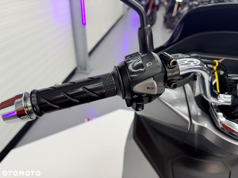 Honda PCX - 23