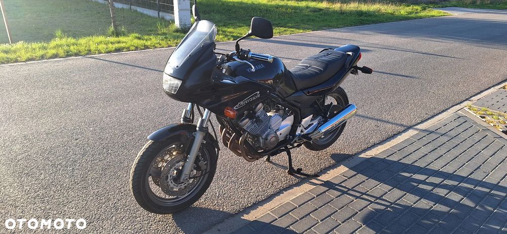 Yamaha XJ - 2