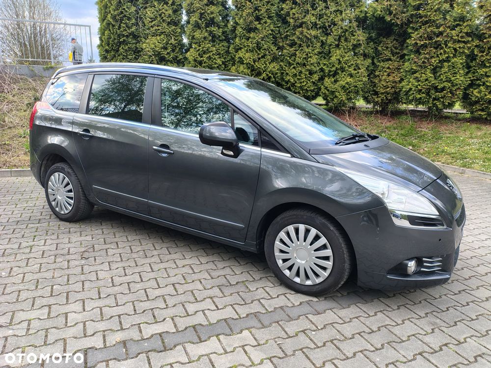 Peugeot 5008 - 4