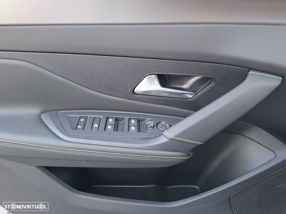 Peugeot E-408 58 kWh GT - 20