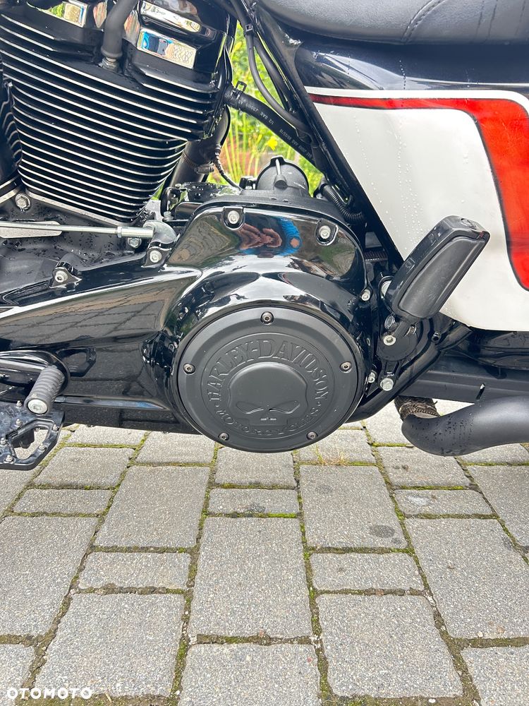 Harley-Davidson FLHXS Special - 2