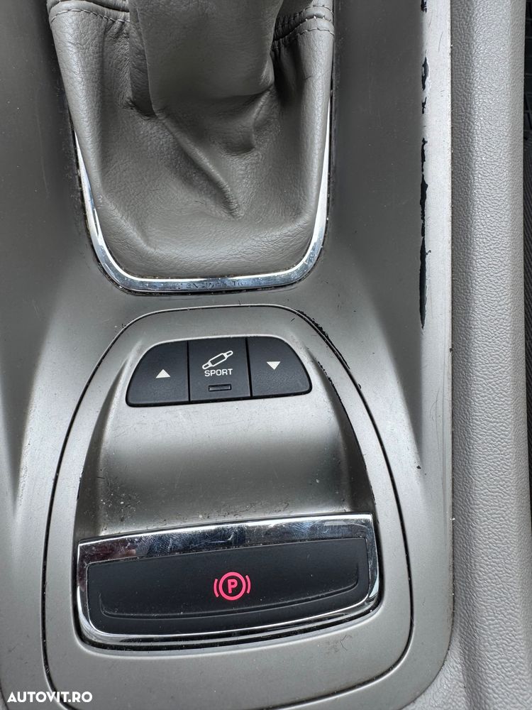 Citroën C5 2.0 HDi FAP Susp M Seduction - 20