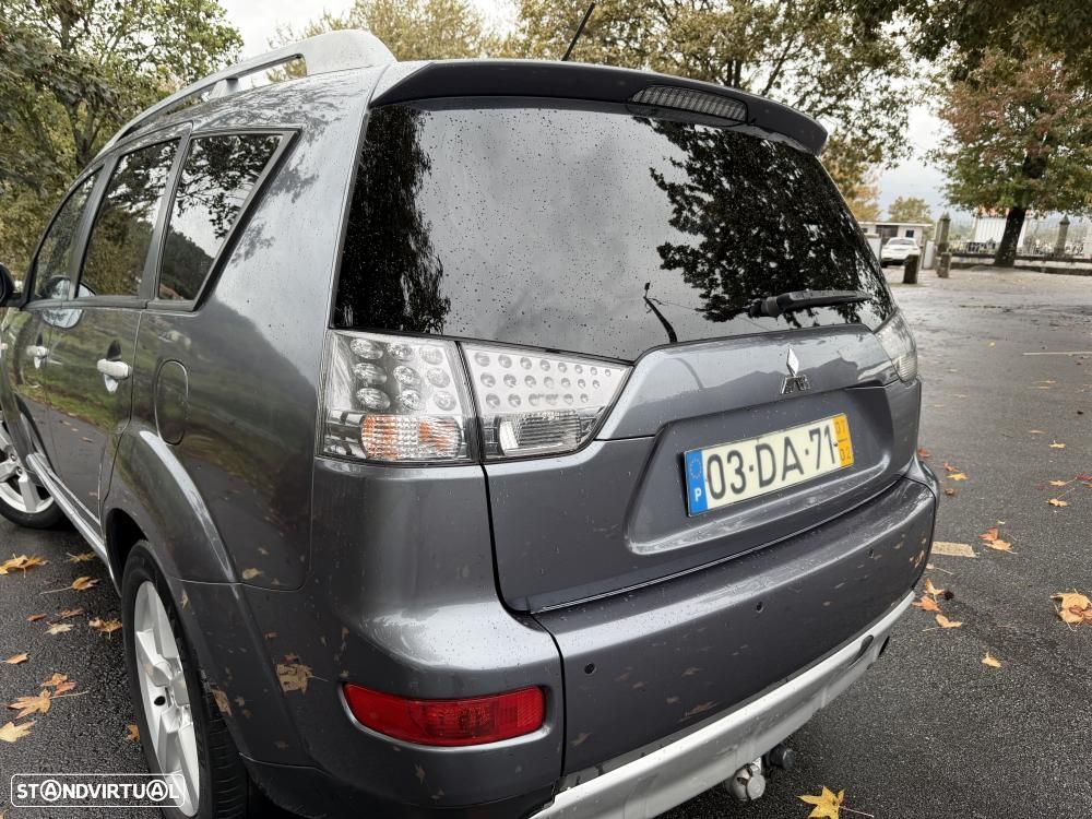 Mitsubishi Outlander 2.0 DI-D Intense 4WD - 11