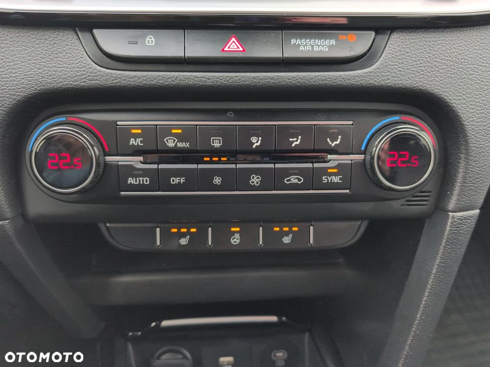 Kia Ceed 1.5 T-GDI Tribute - 33