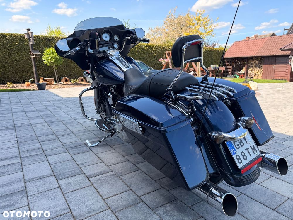 Harley-Davidson Touring Street Glide - 3
