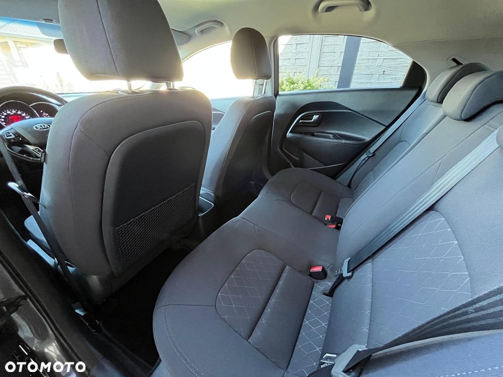 Kia Rio 1.4 Automatik Dream-Team Edition - 31