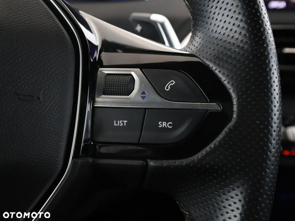 Peugeot 3008 1.6 PureTech GT S&S EAT8 - 31