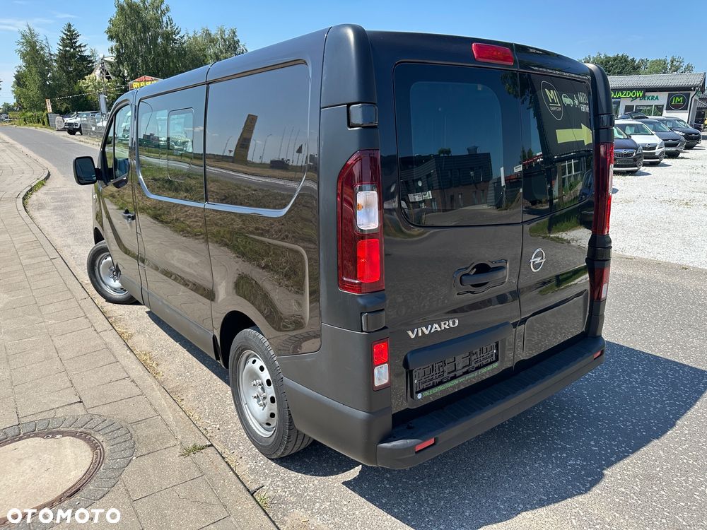 Opel Vivaro - 3
