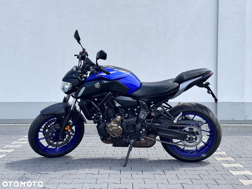 Yamaha MT - 2