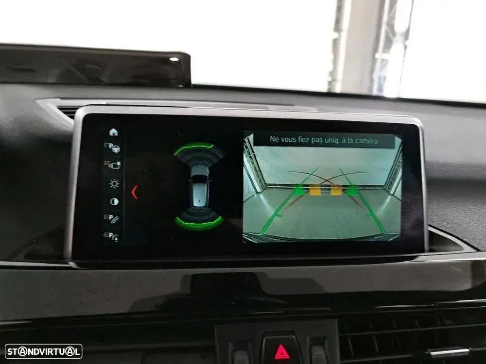 BMW X1 16 d sDrive Auto Line Sport - 15