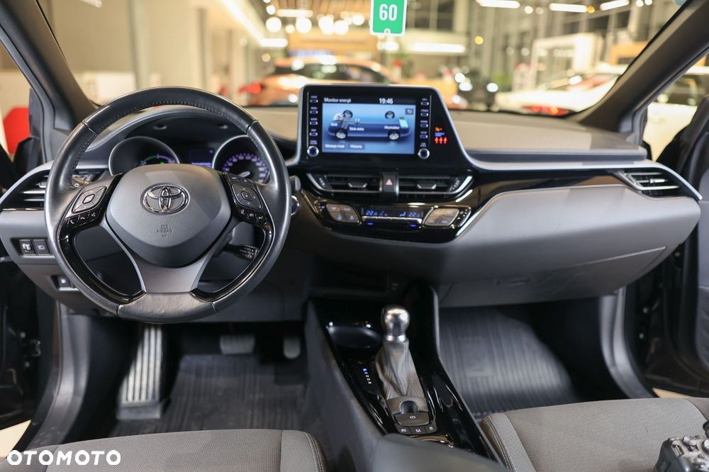 Toyota C-HR - 6
