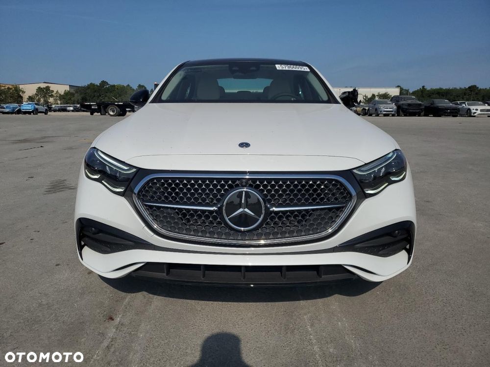 Mercedes-Benz Klasa E 350 9G-TRONIC - 4