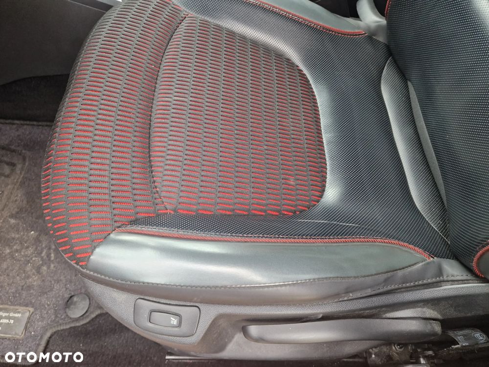 Renault Captur - 28