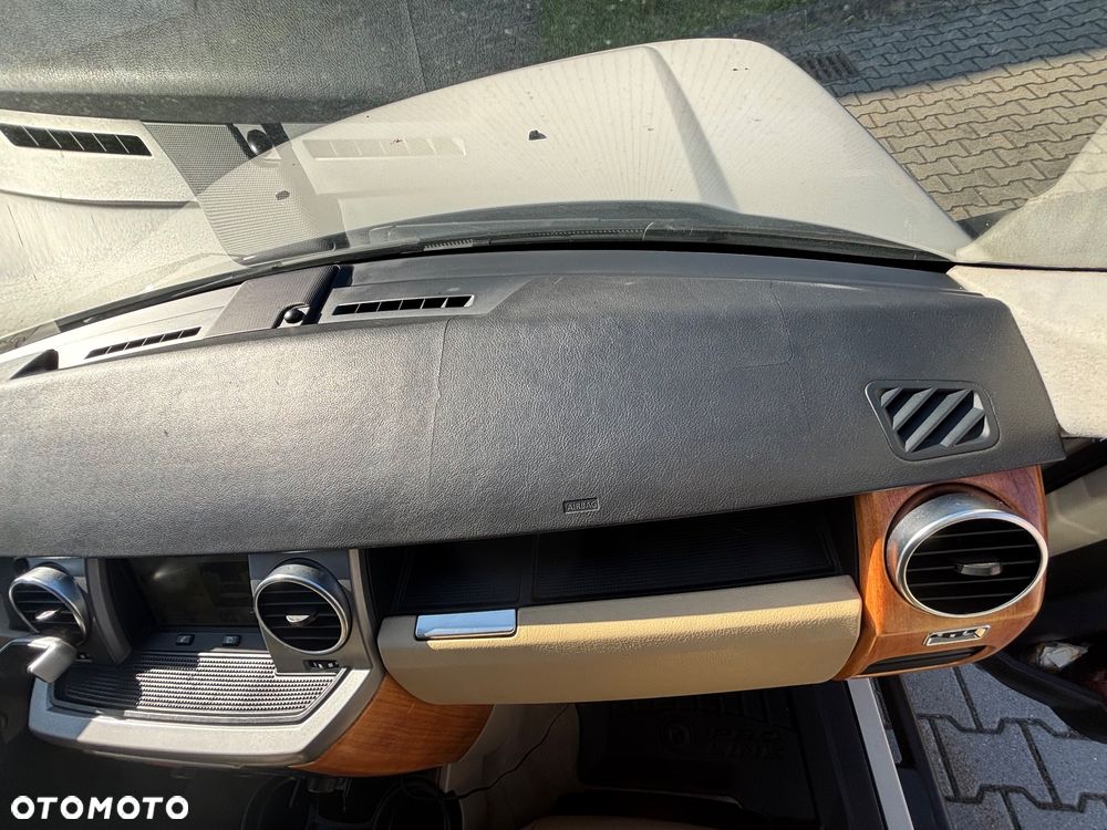 Land Rover Discovery V8 HSE - 11