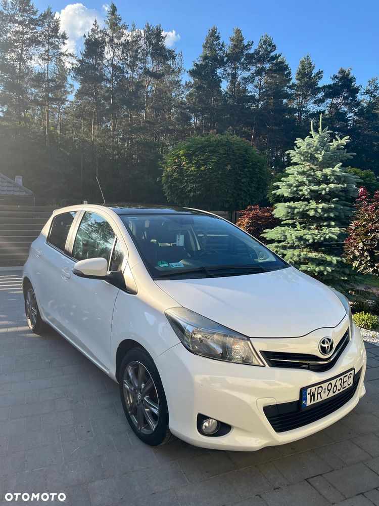 Toyota Yaris 1.33 Premium - 1