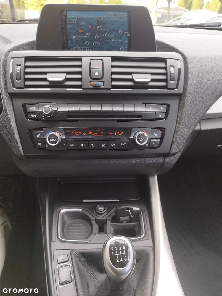 BMW Seria 1 118d DPF - 14