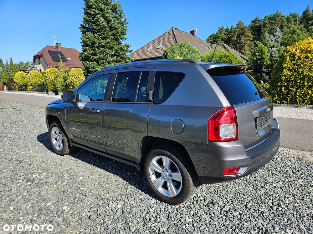 Jeep Compass 2.0I 4x2 Limited - 36