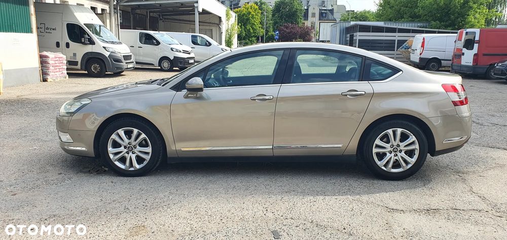 Citroën C5 HDi 140 FAP Exclusive - 8