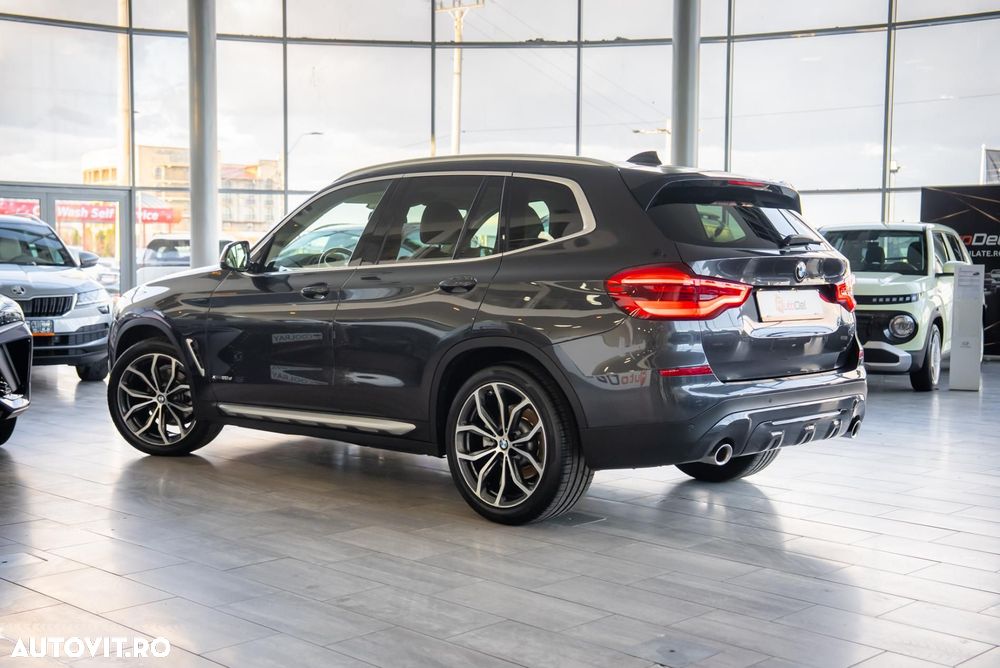 BMW X3 xDrive20d Aut. - 10