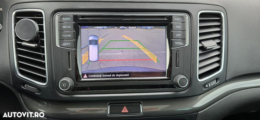 Volkswagen Sharan 2.0 TDI DSG IQ.DRIVE - 7