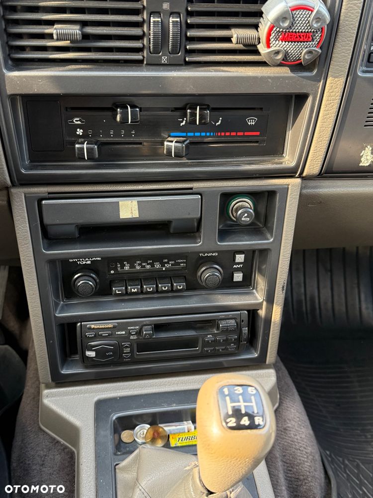 Nissan Laurel 2.8 GL D - 17