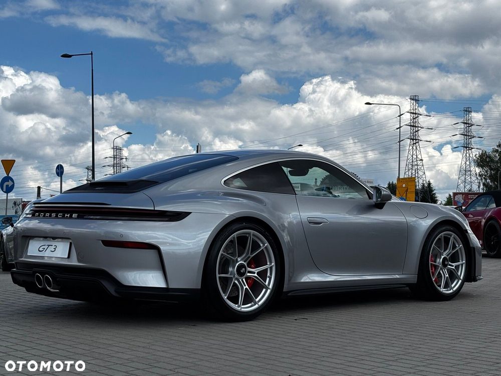 Porsche 911 - 9