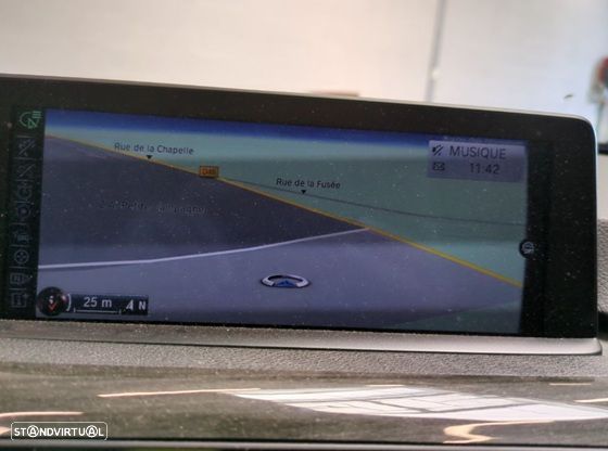 BMW 320 d EfficientDynamics Line Luxury - 13