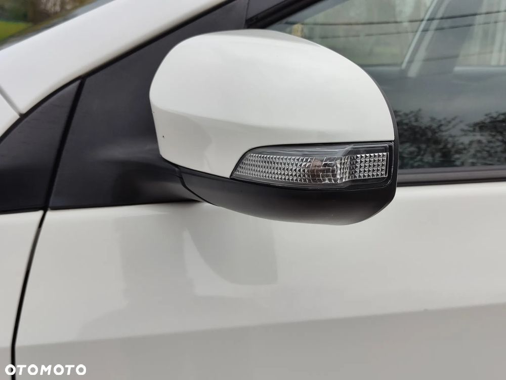 Toyota Corolla 1.6 Comfort - 33