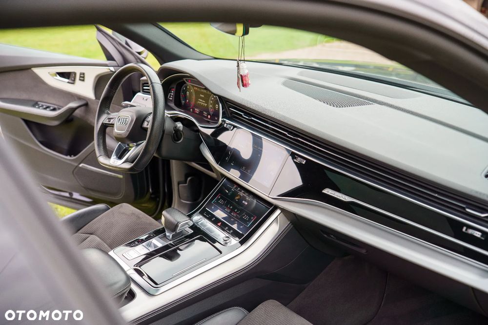 Audi Q8 50 TDI mHEV Quattro Black Edition Tiptronic - 16