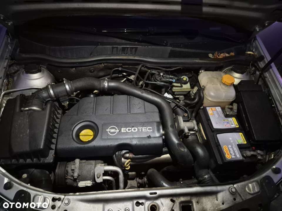 Opel Astra 1.7 CDTI - 20