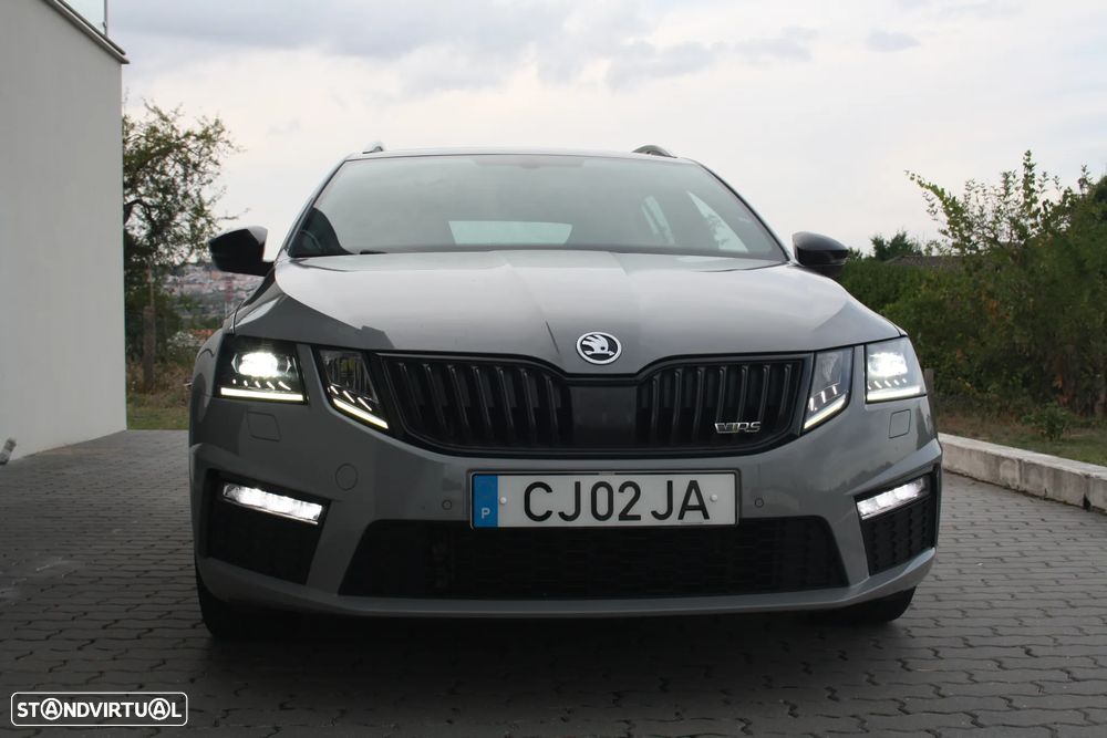 Skoda Octavia Break 2.0 TDI DSG RS - 18