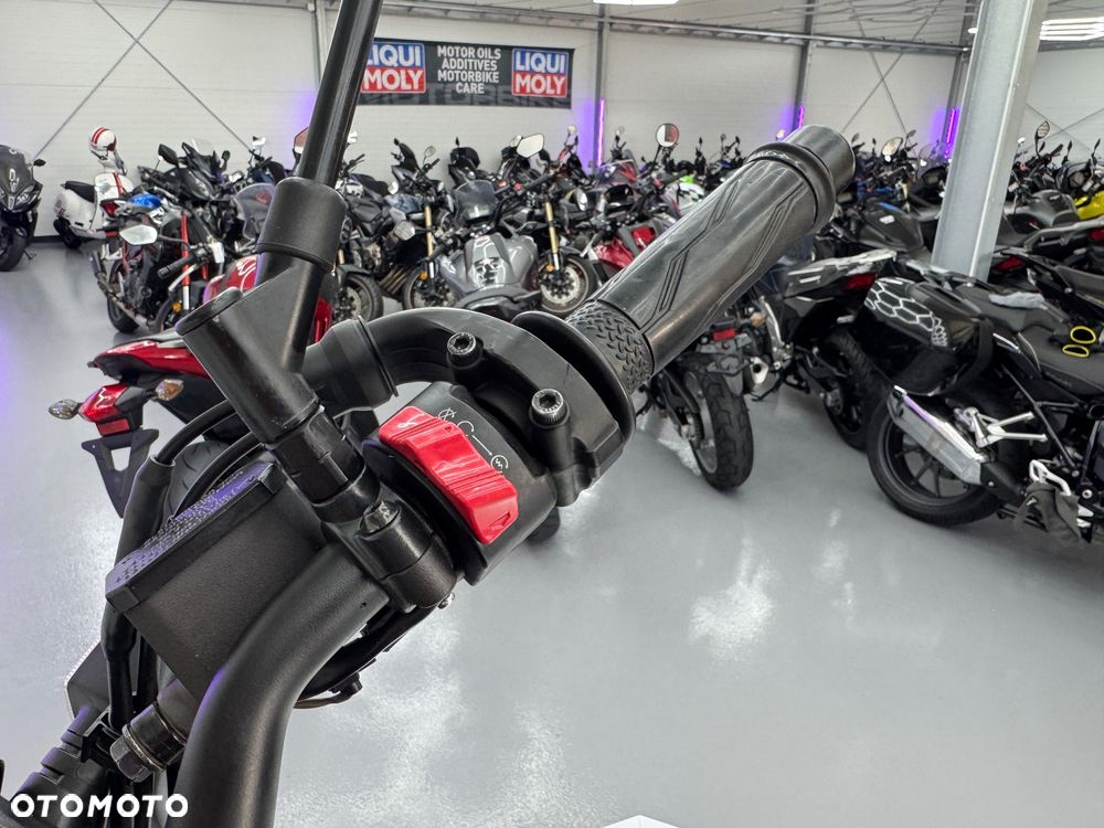 Yamaha MT - 36