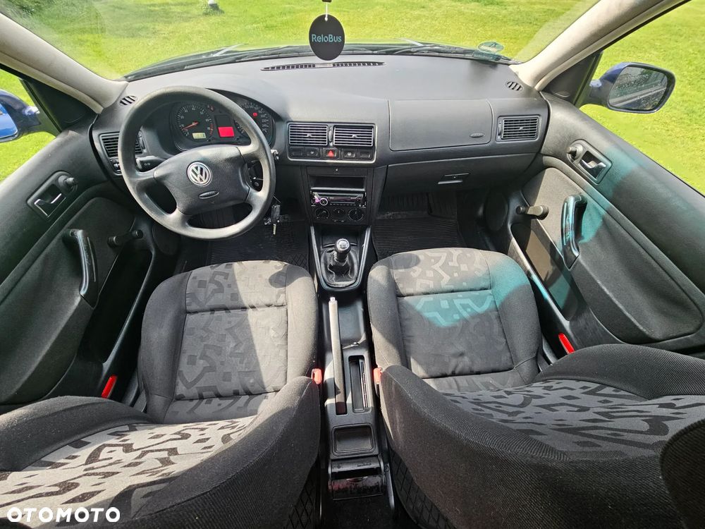 Volkswagen Golf 1.6 Basis - 9