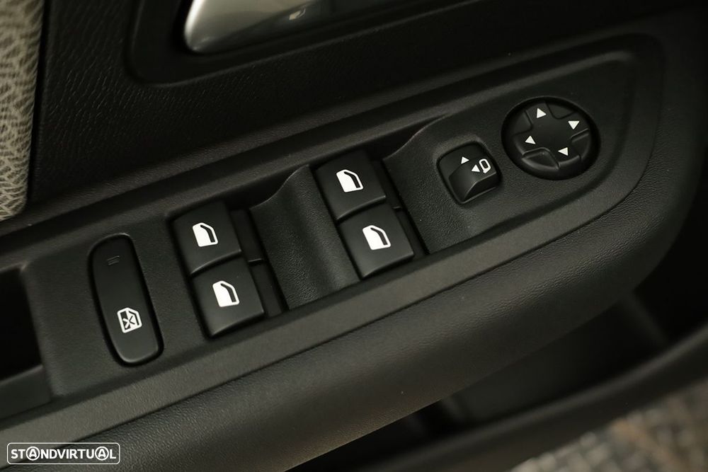 Citroën C4 1.2 PureTech Plus EAT8 - 17