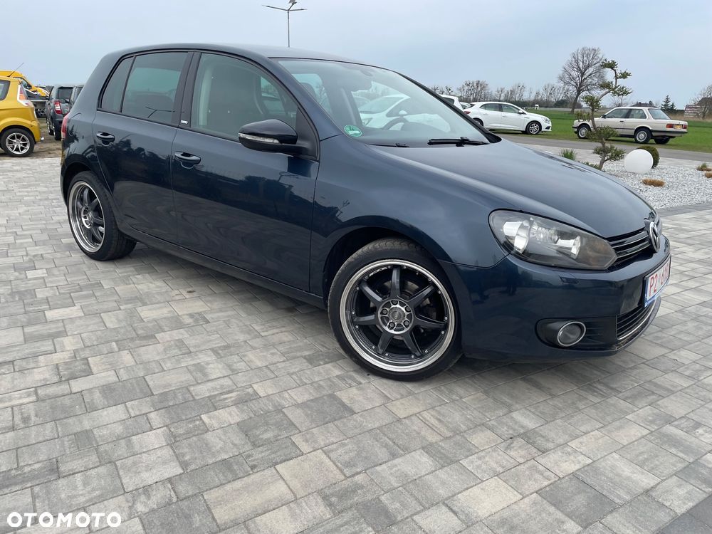 Volkswagen Golf 1.6 TDI DPF Highline - 1