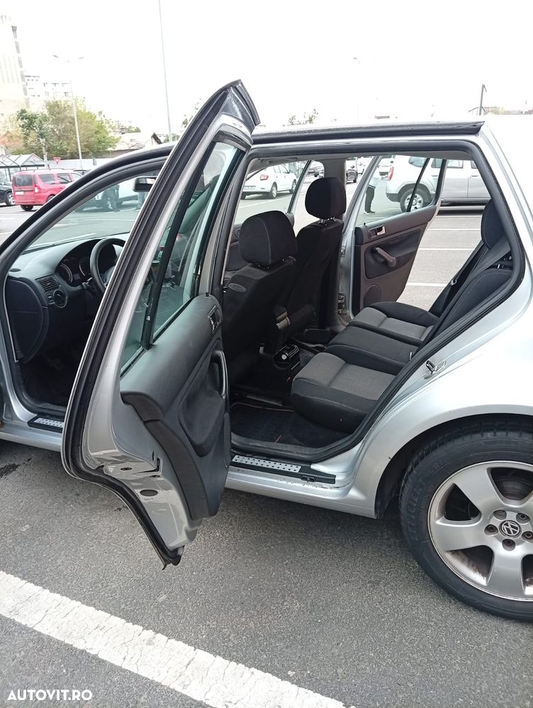 Volkswagen Golf 1.6 Pacific - 7