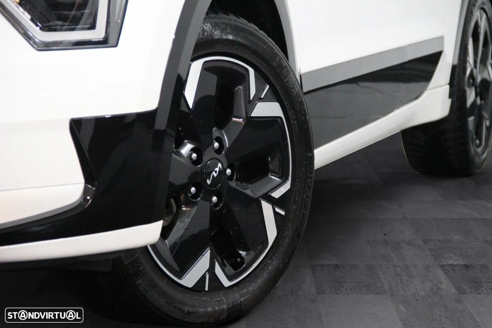 Kia Niro EV 64kWh Drive - 17