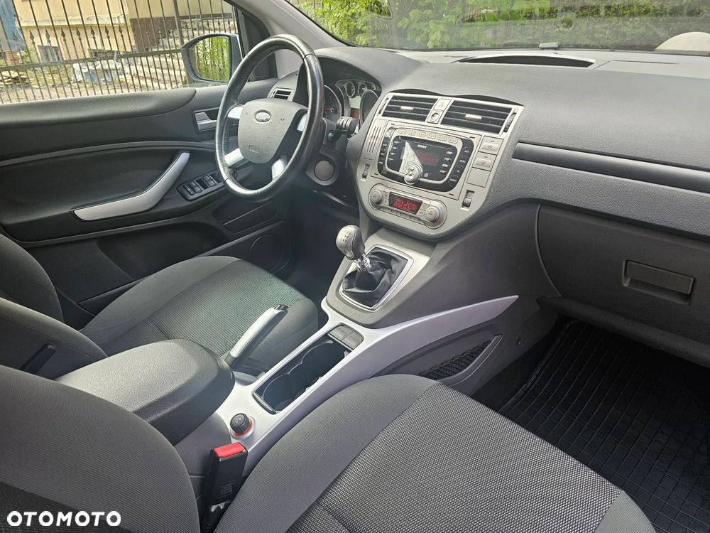 Ford Kuga 2.0 TDCi 4WD Titanium - 5