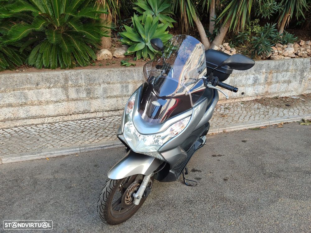 Honda PCX125 - 8