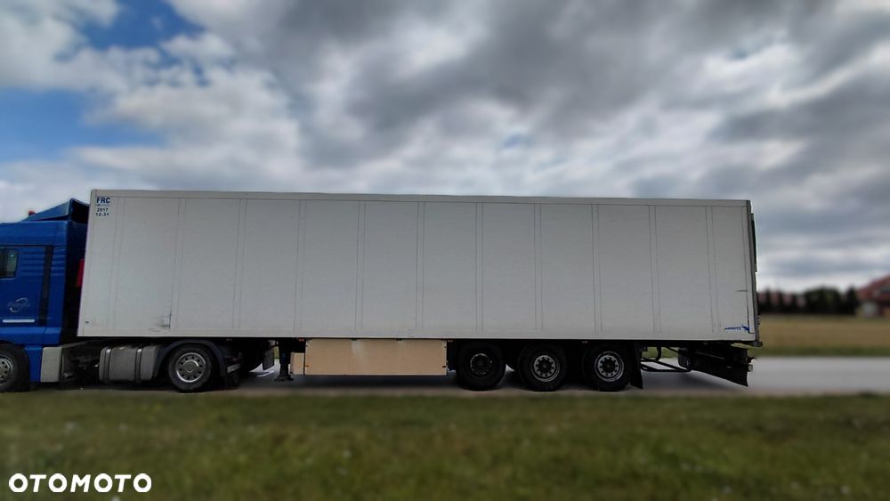 Schmitz Cargobull Chłodnia Carrier Maxima 1300 - 16