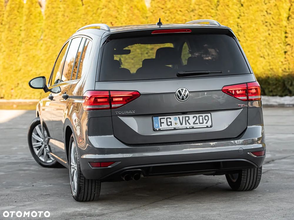 Volkswagen Touran 1.8 TSI (BlueMotion Technology) DSG Highline - 8