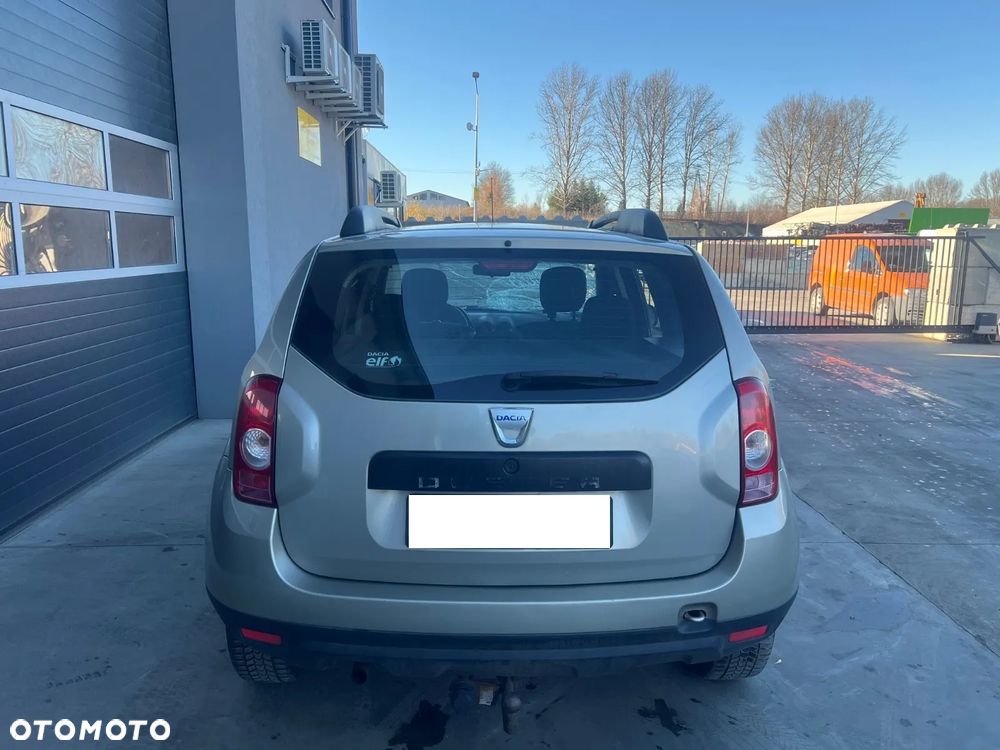 Dacia Duster 1.6 Laureate - 8