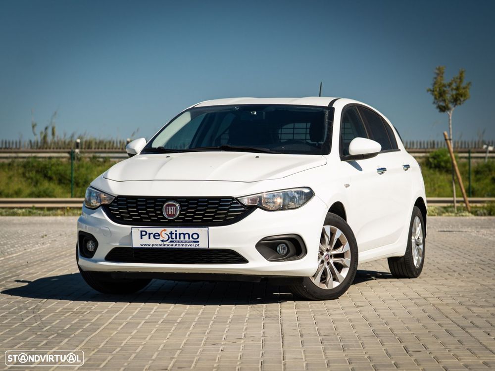 Fiat Tipo 1.3 M-Jet Easy - 1