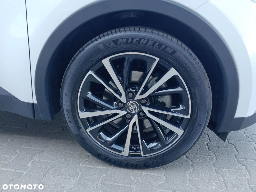 Toyota C-HR - 10