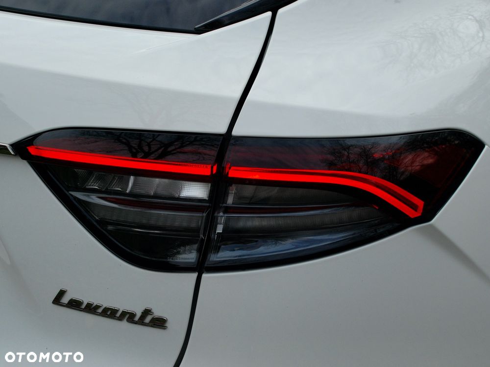 Maserati Levante - 15