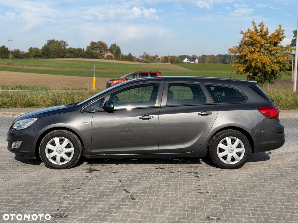 Opel Astra - 17