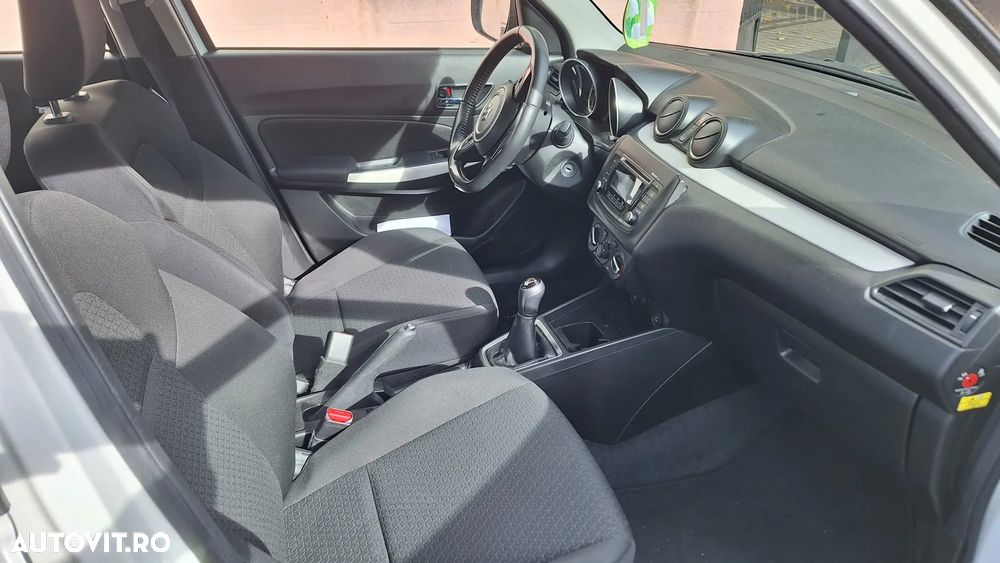 Suzuki Swift M-Hybrid 1.2 Cool - 11